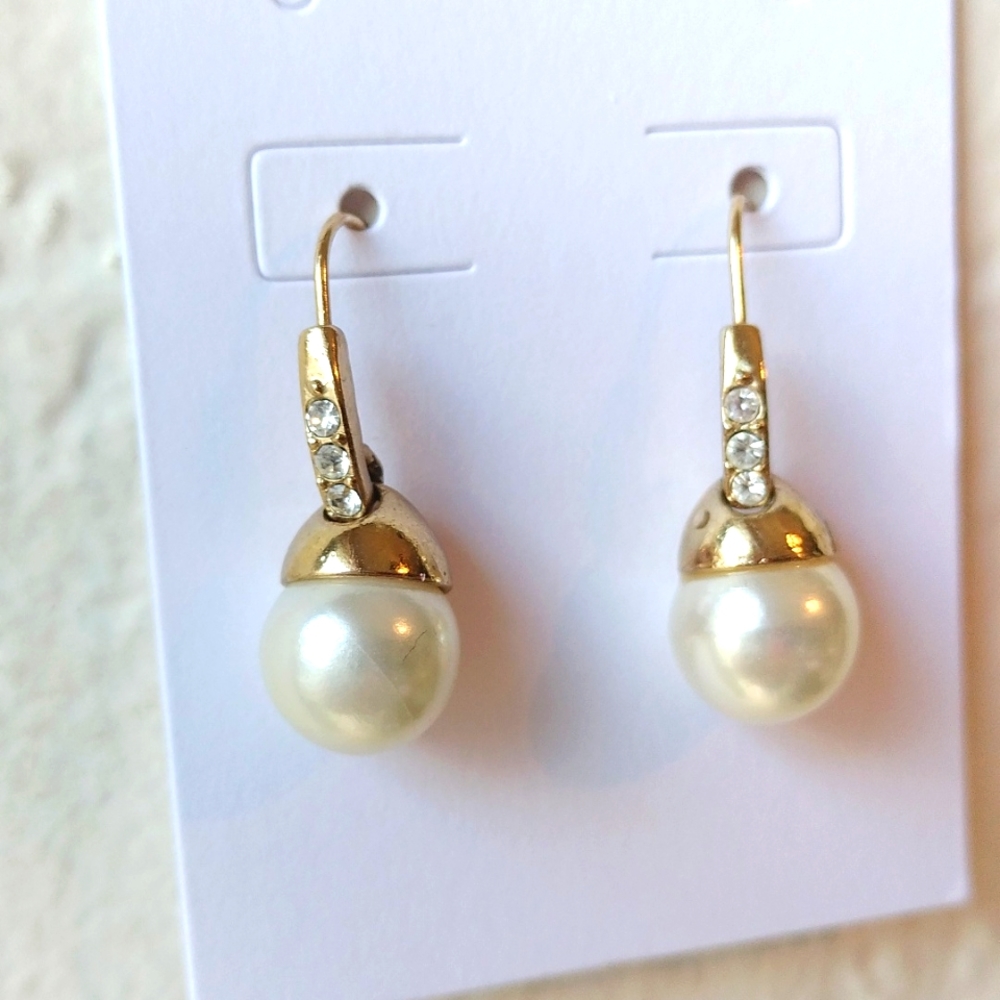 Goldtone & Rhinestones Earrings